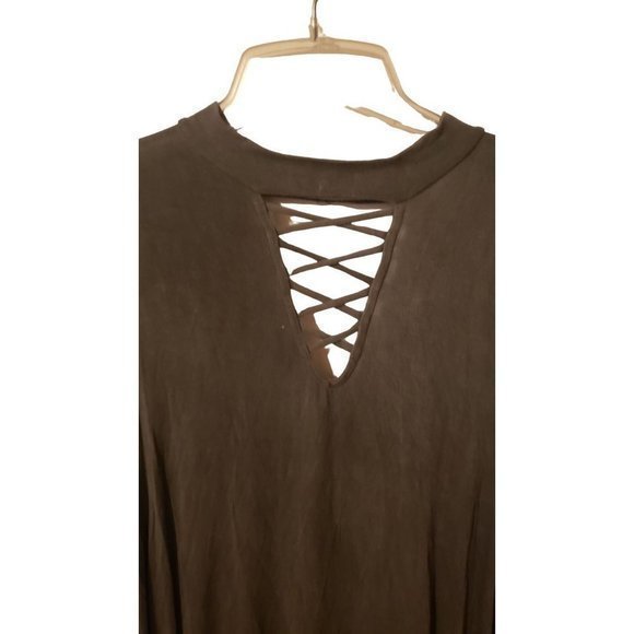 𝅺Entro Womens Size Sm‎ Criss Cross Neckline Dress Olive Green - Picture 6 of 11